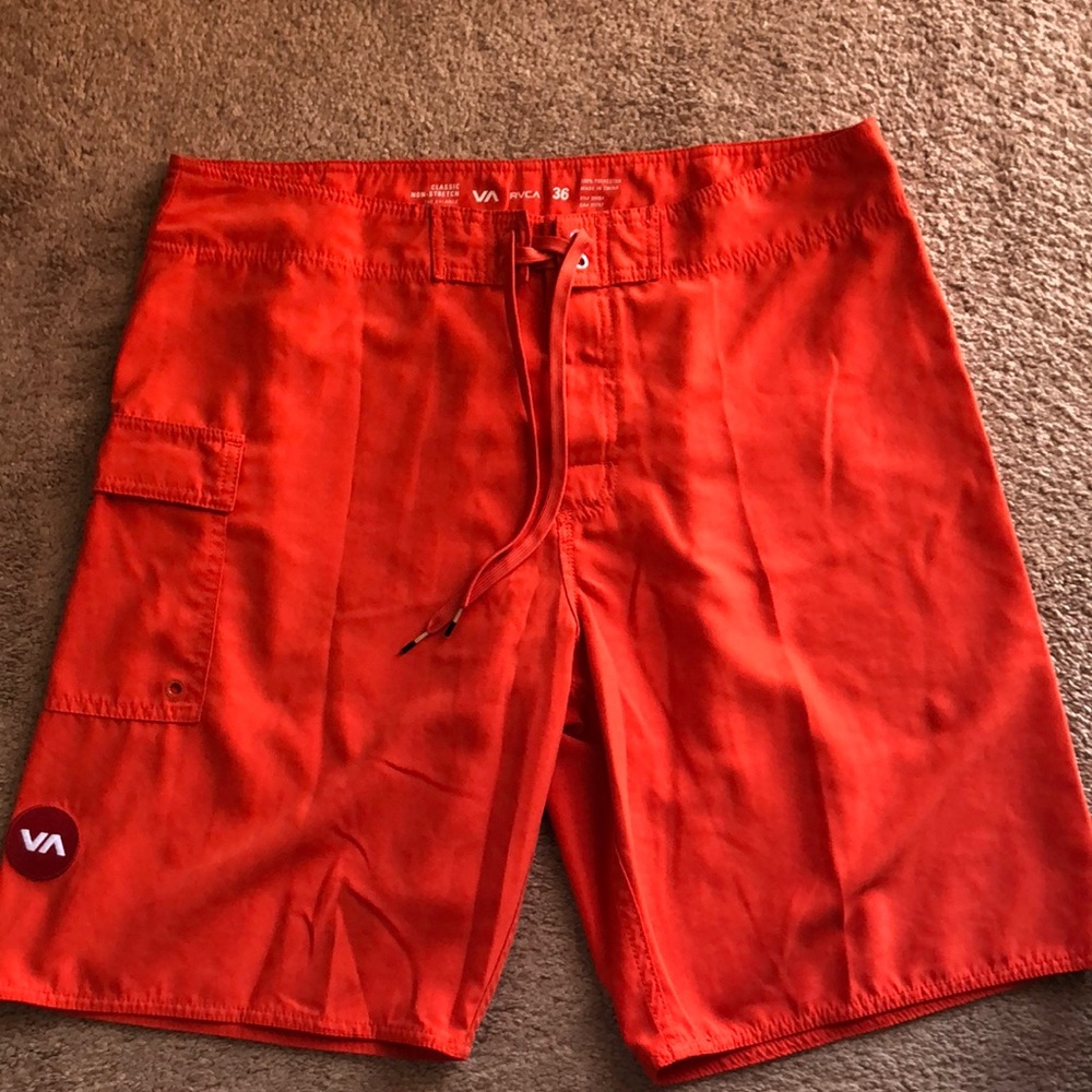 Men’s RVCA boardshorts